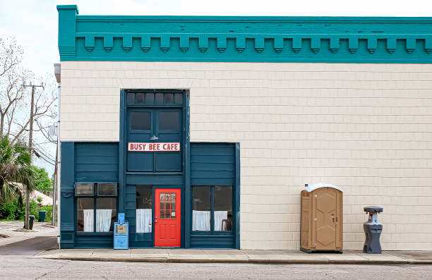 Best Portable restroom trailer rental  in Lepanto, AR